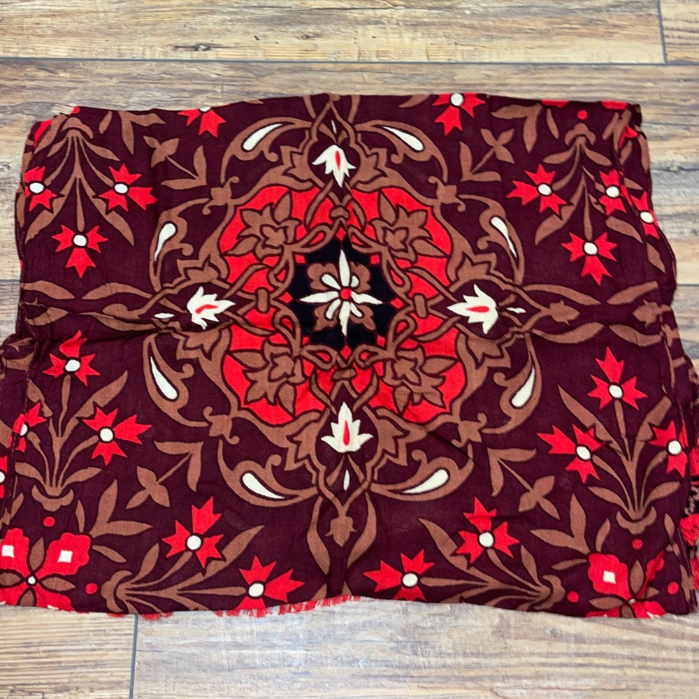 Spartina brown patterned scarf